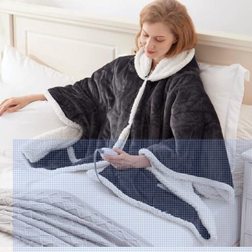 Cozy Reversible Hooded Cape‎ - Picture 11 of 15
